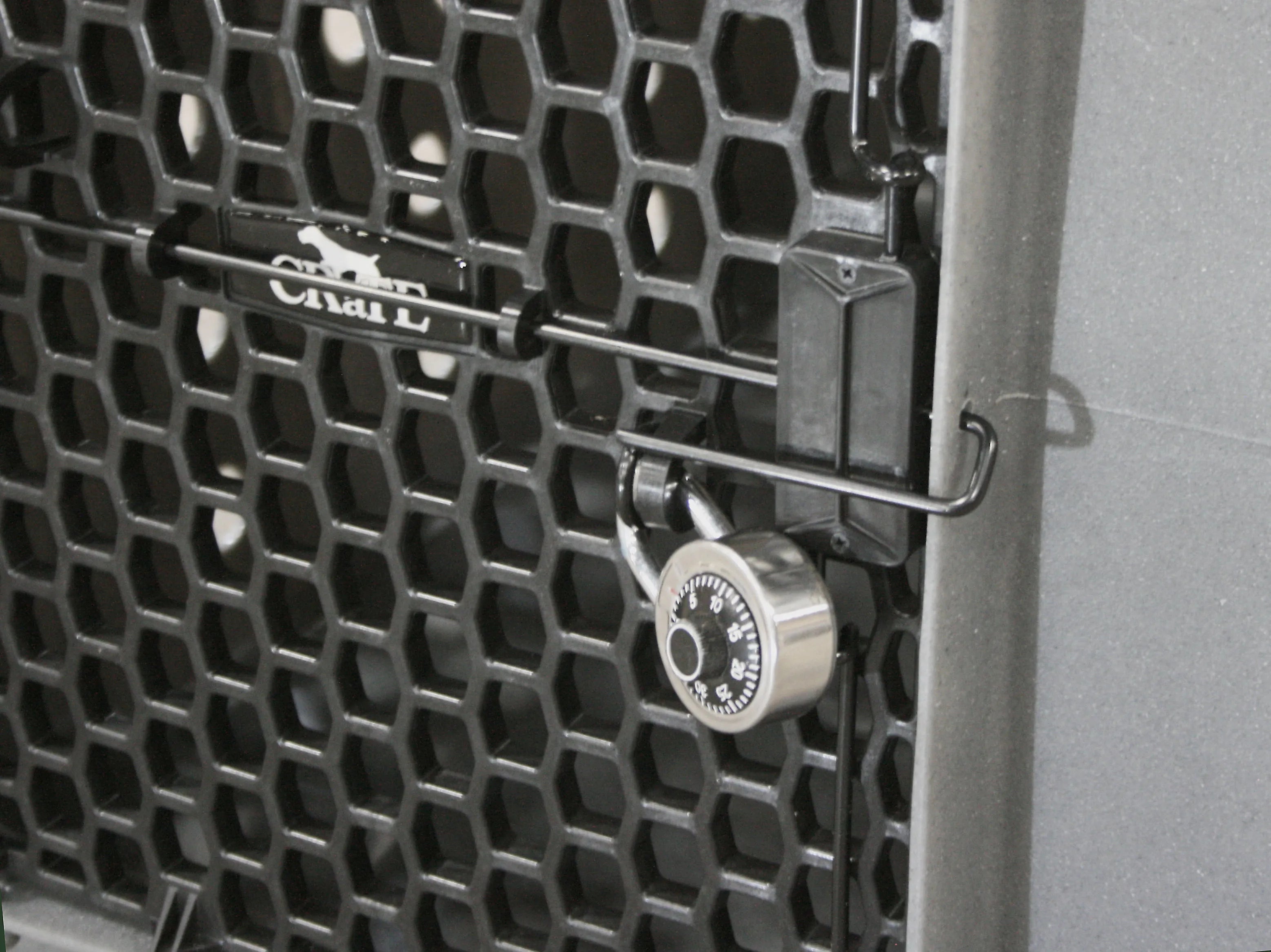Steel Locking Pin for Dakota 283 CRaTE | Escape Proof Dog Crate Security Bar