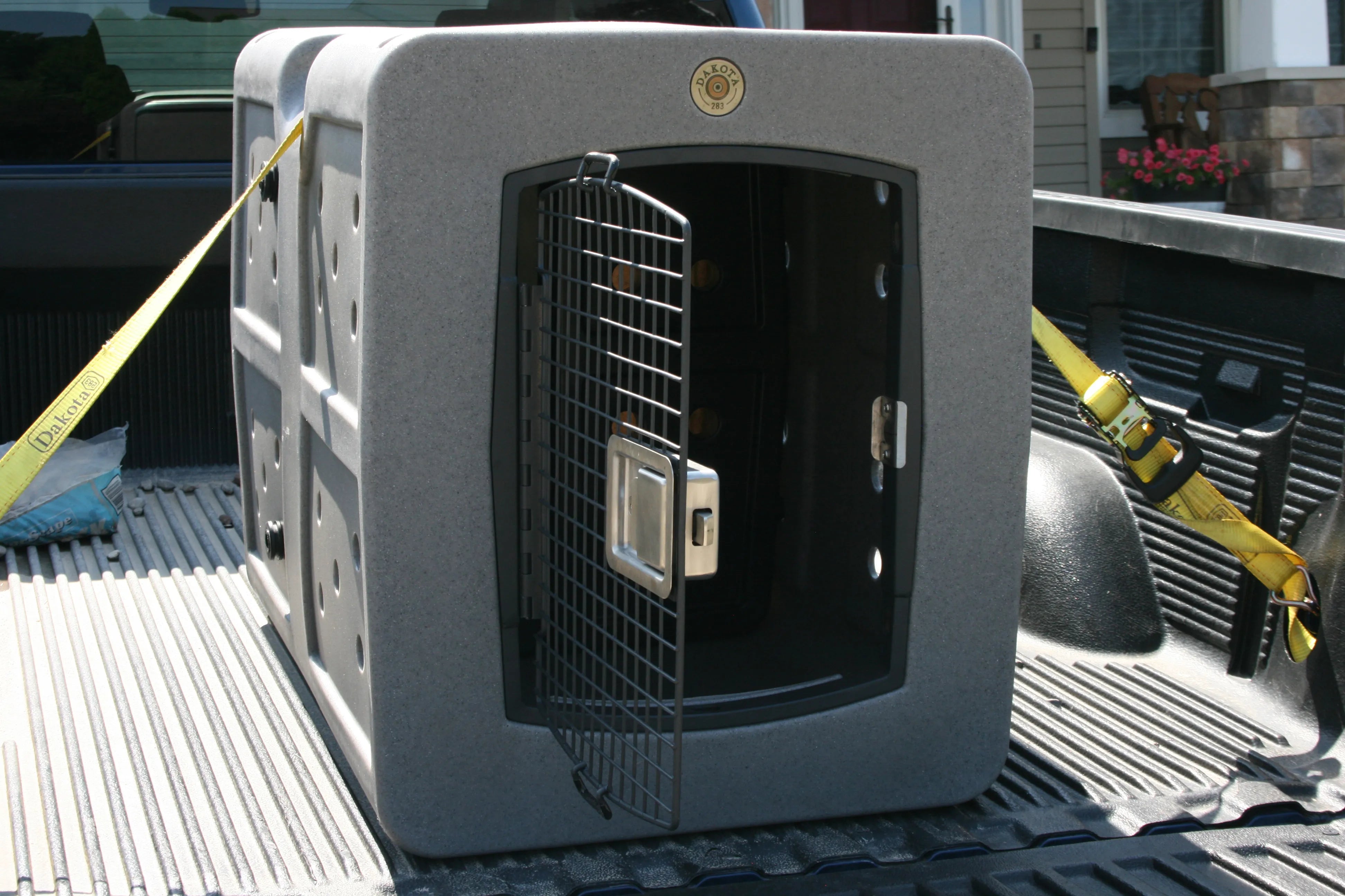 Ratchet Strap – Heavy‑Duty Dog Crate Tie‑Down, 10 ft, 2000 lb Capacity