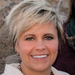 Mindy Giles